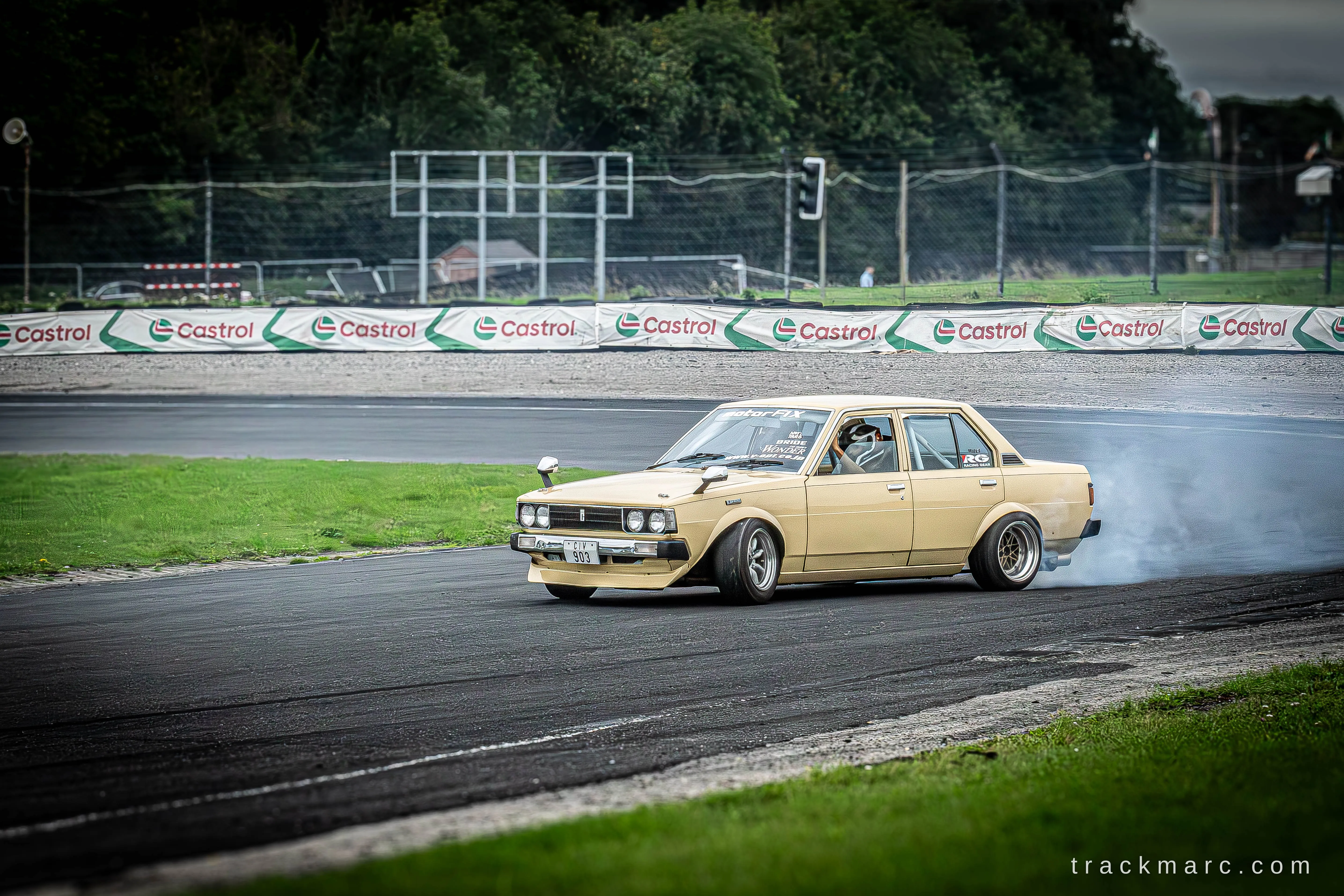 Toyota Corolla KE70 at 86 Fest