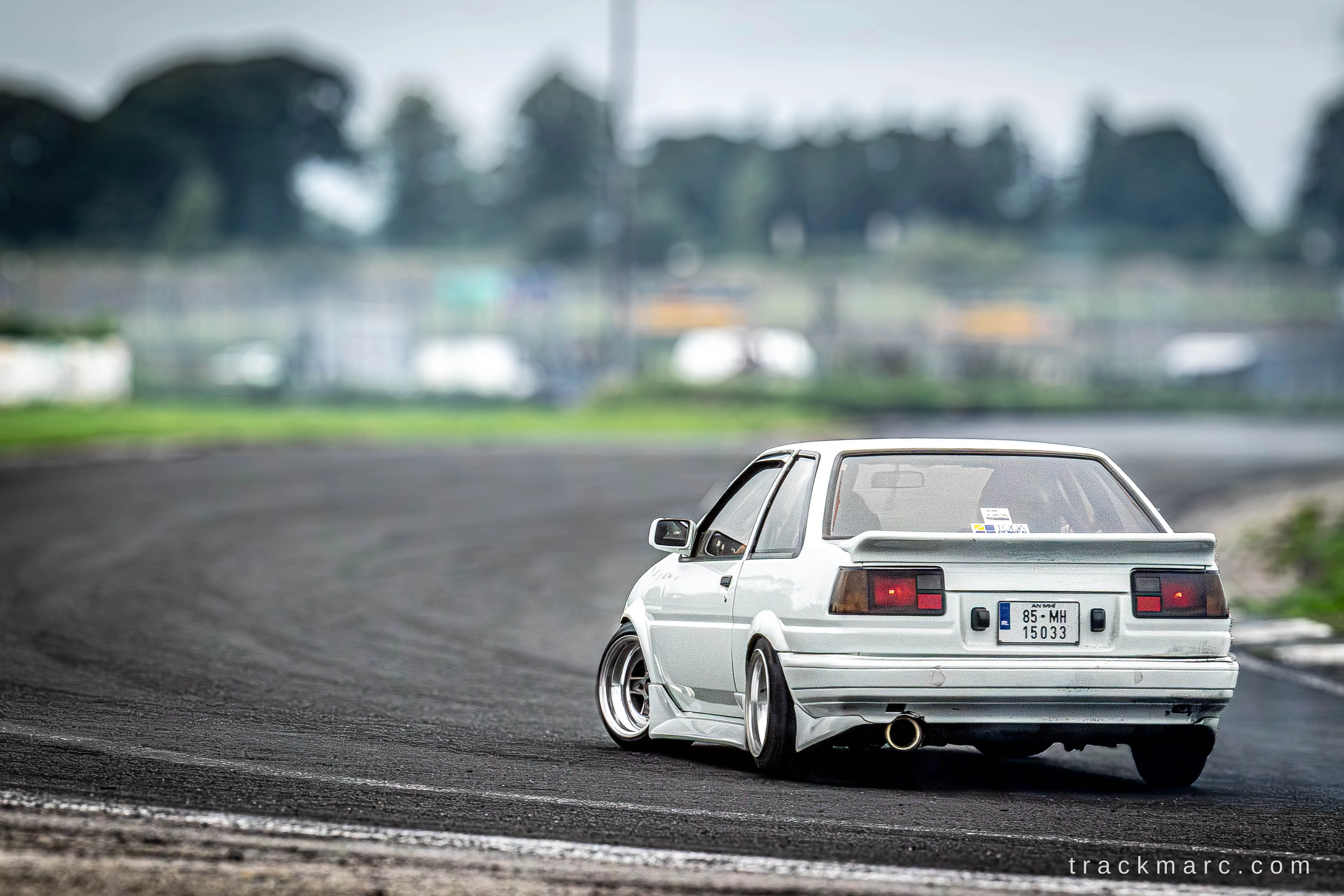 White Toyota AE86 coupe, 86 Fest