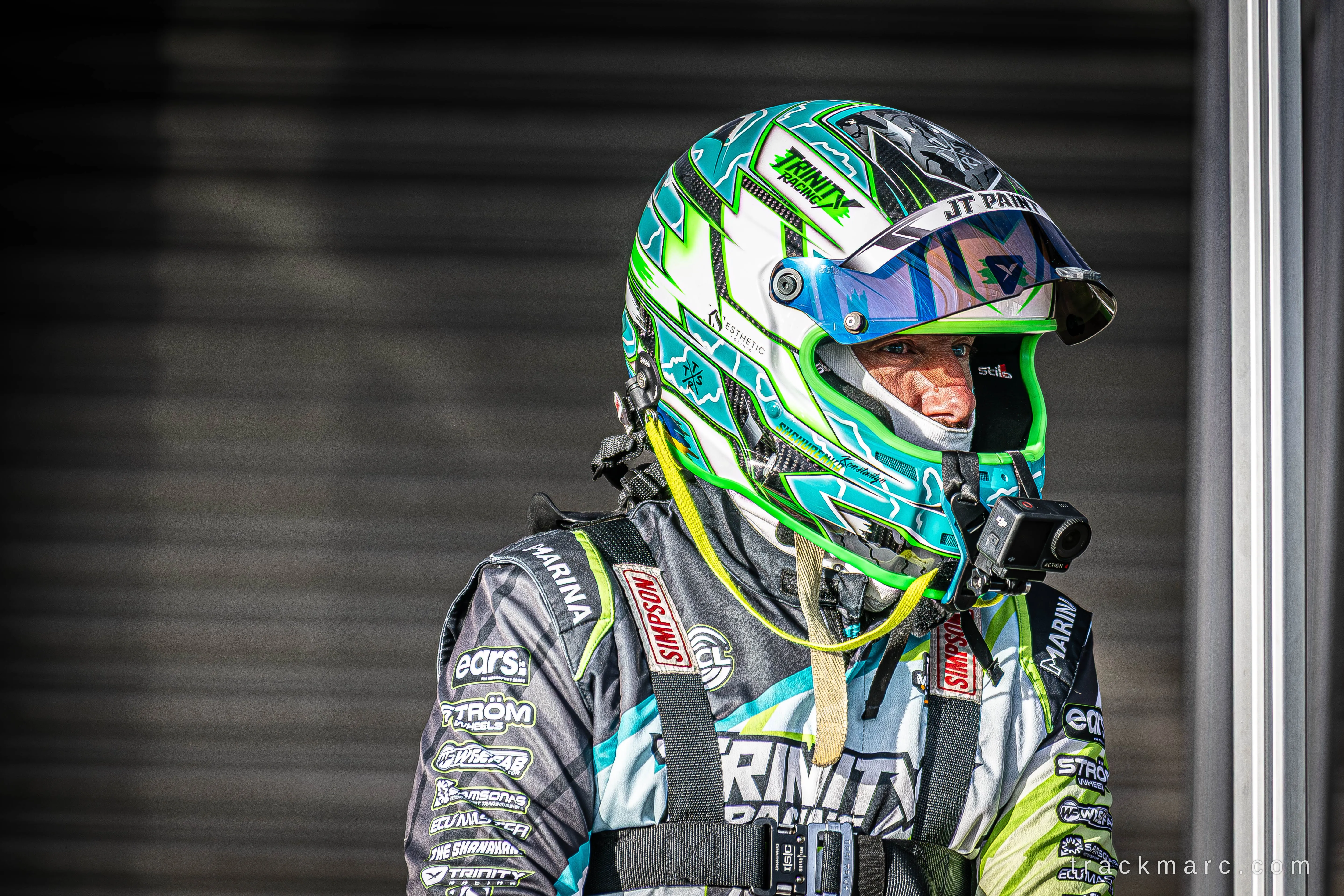 Driver portrait, 130 Showdown