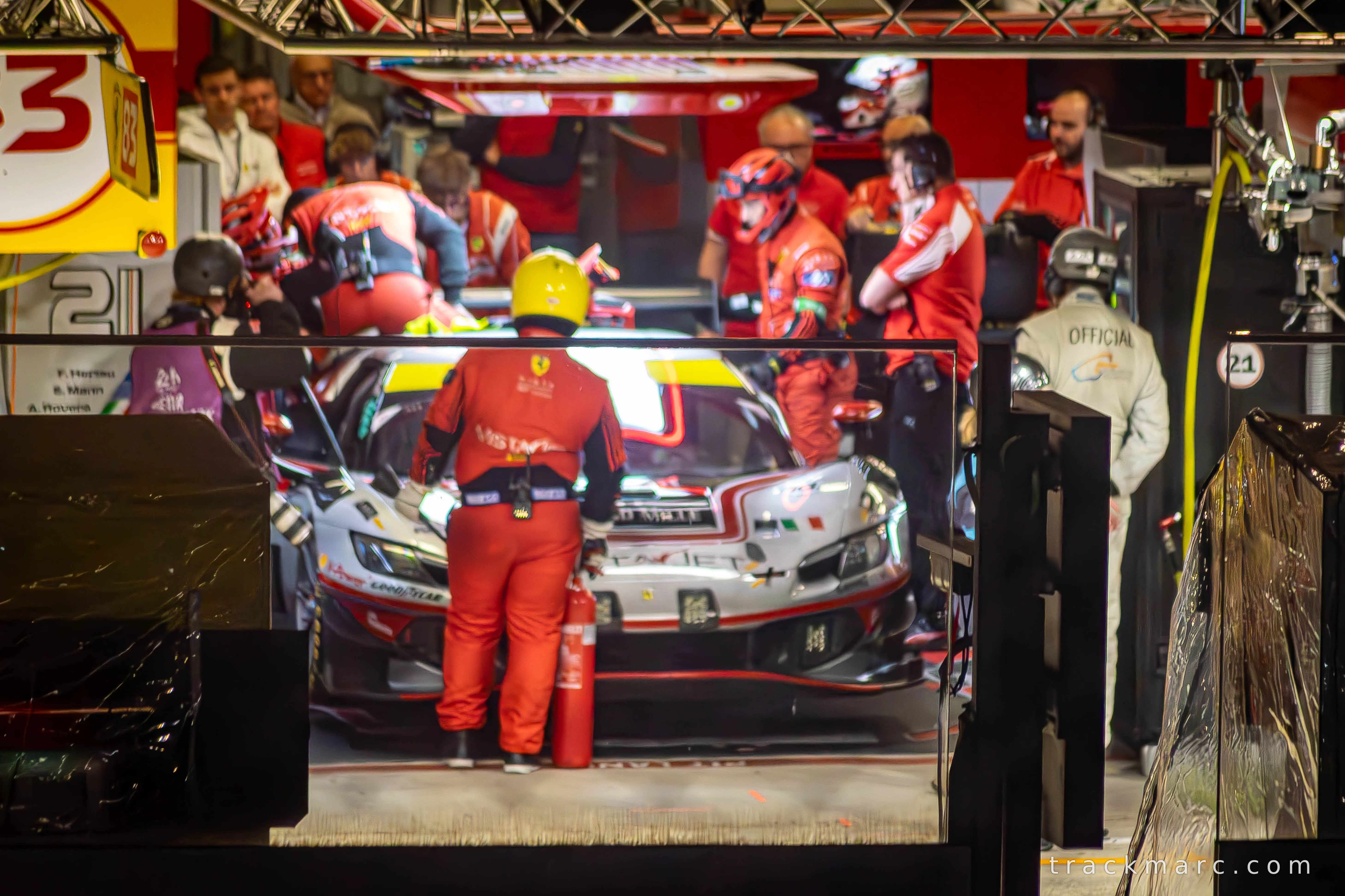 Ferrari 296 GT3 Pit Stop, Car 83