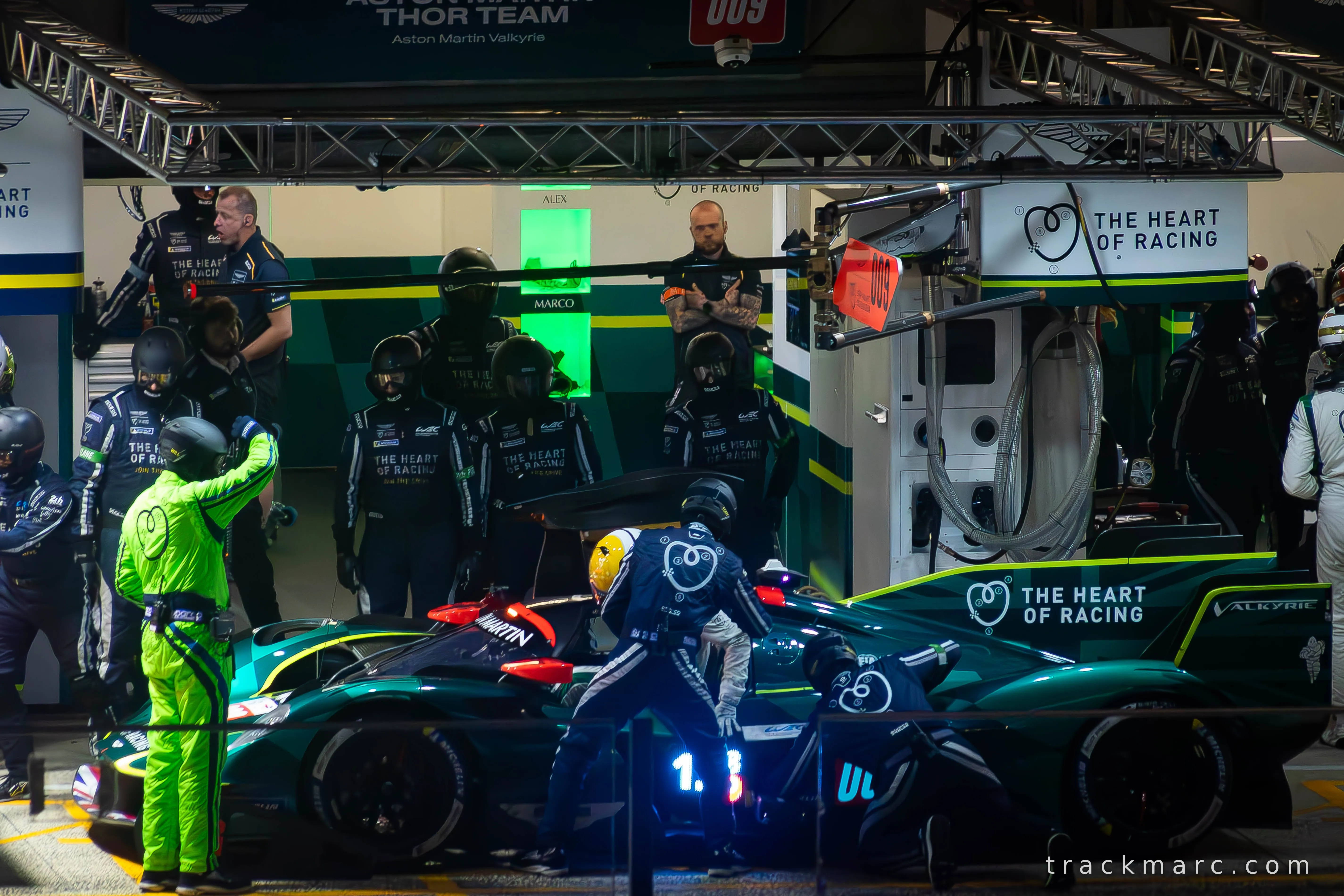 Aston Martin Valkyrie #009 — Le Mans 2026