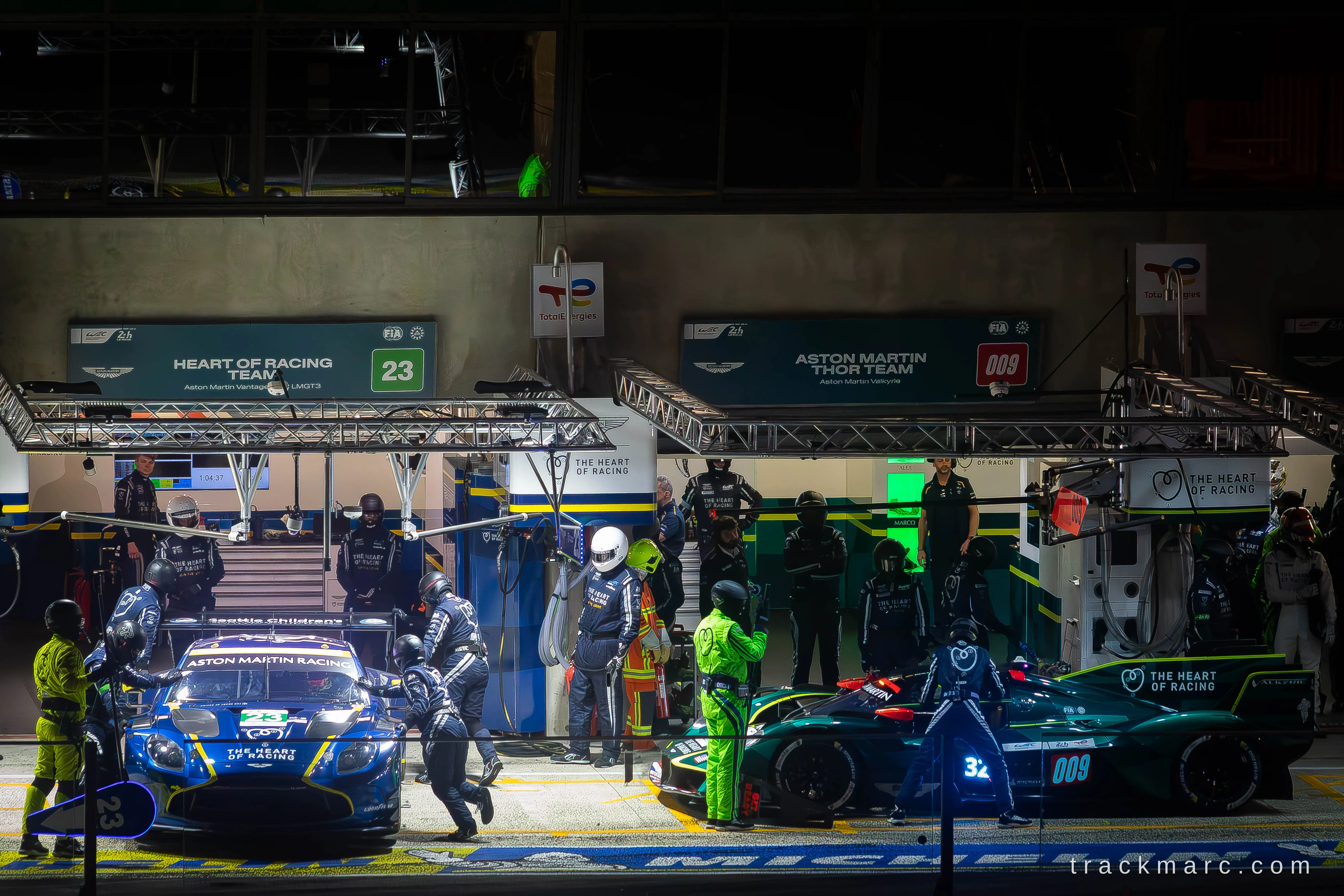 Aston Martin Valkyrie #009 & Vantage GT3 #23 — Le Mans 2026