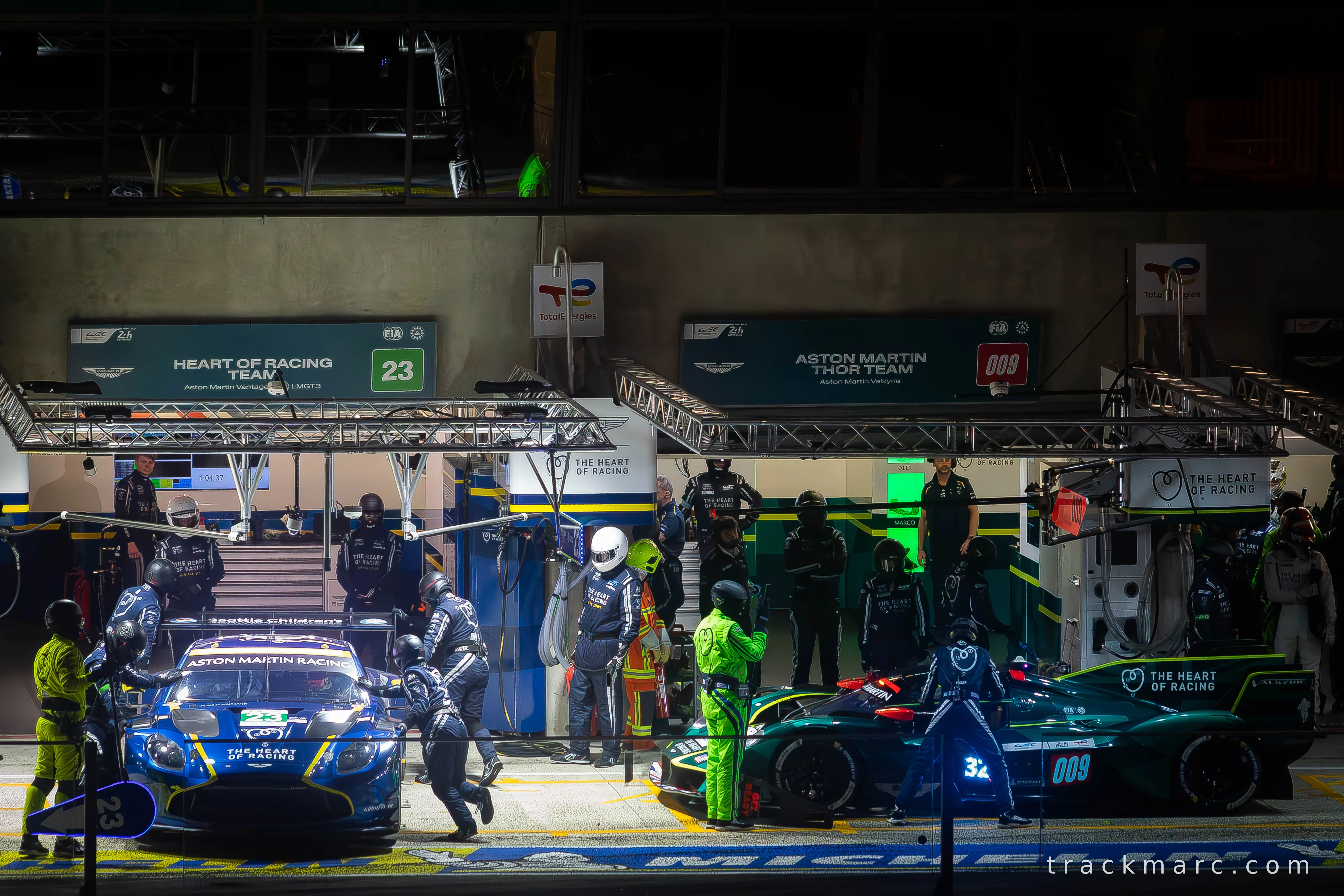 Aston Martin Valkyrie #009 & Vantage GT3 #23 — Le Mans 2026