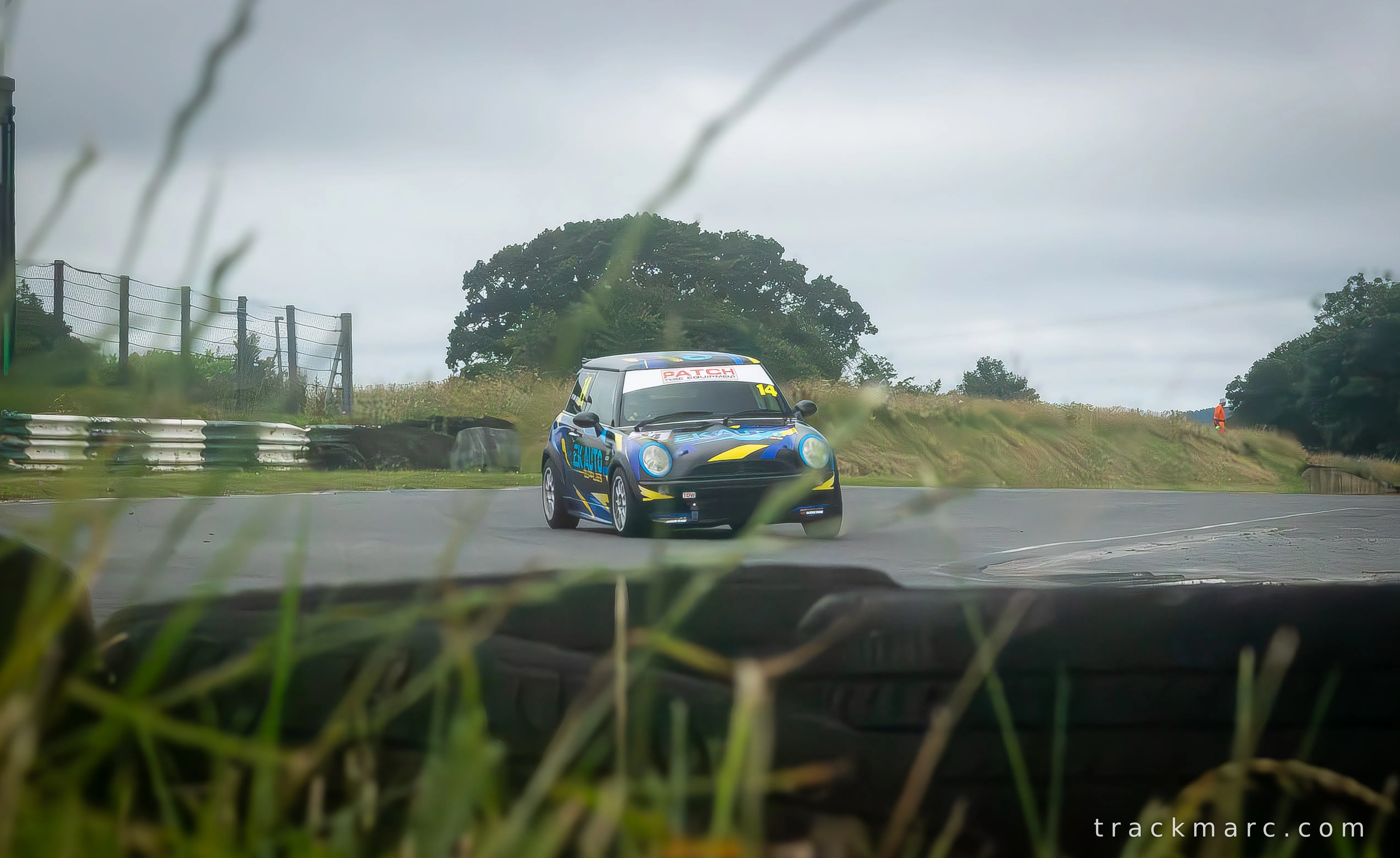 Junior Mini Challenge #14 Through the Grass — Mondello Park