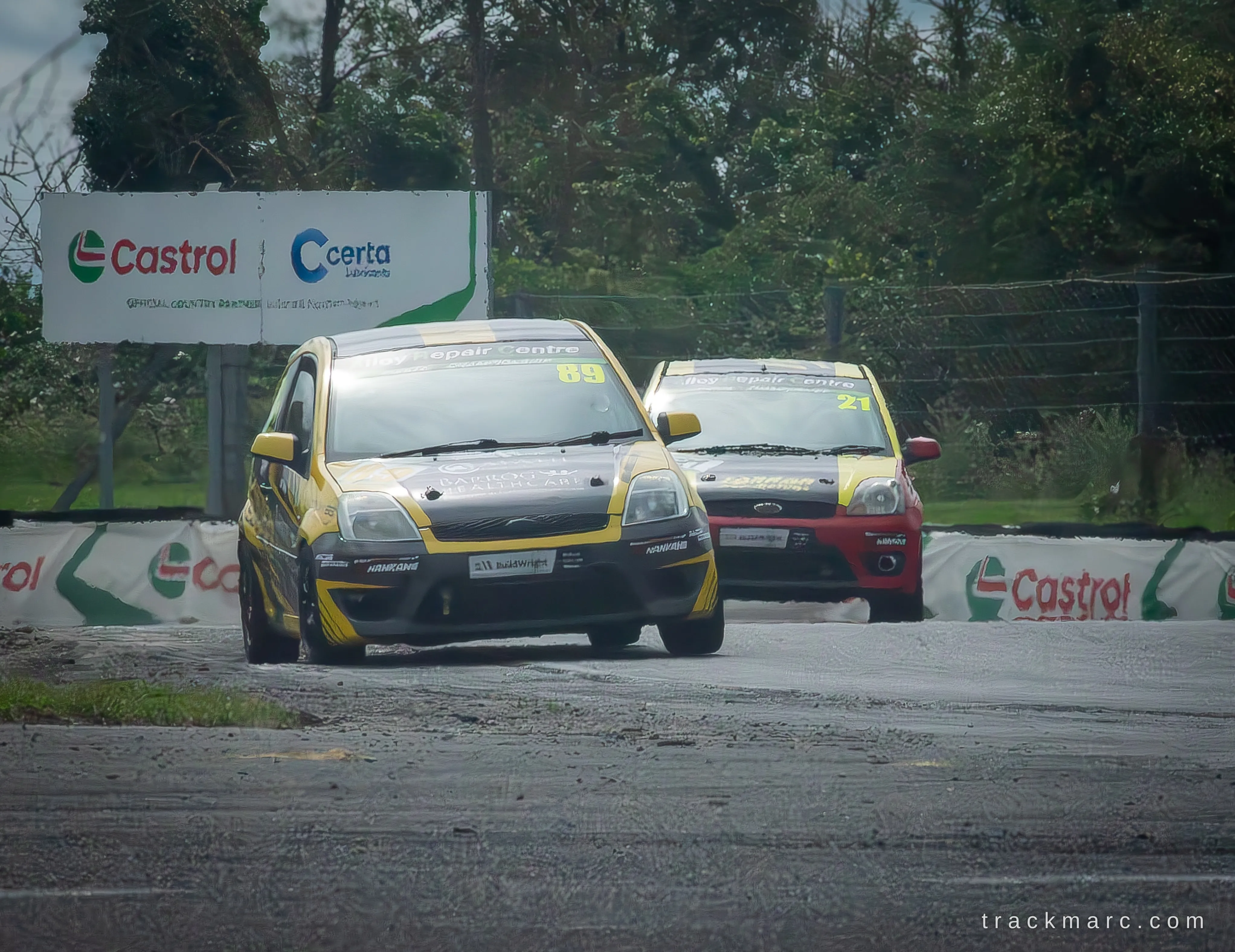 Barróg Healthcare's Fiesta ST #89 Leads Fantom Motors' #21 — Mondello Park