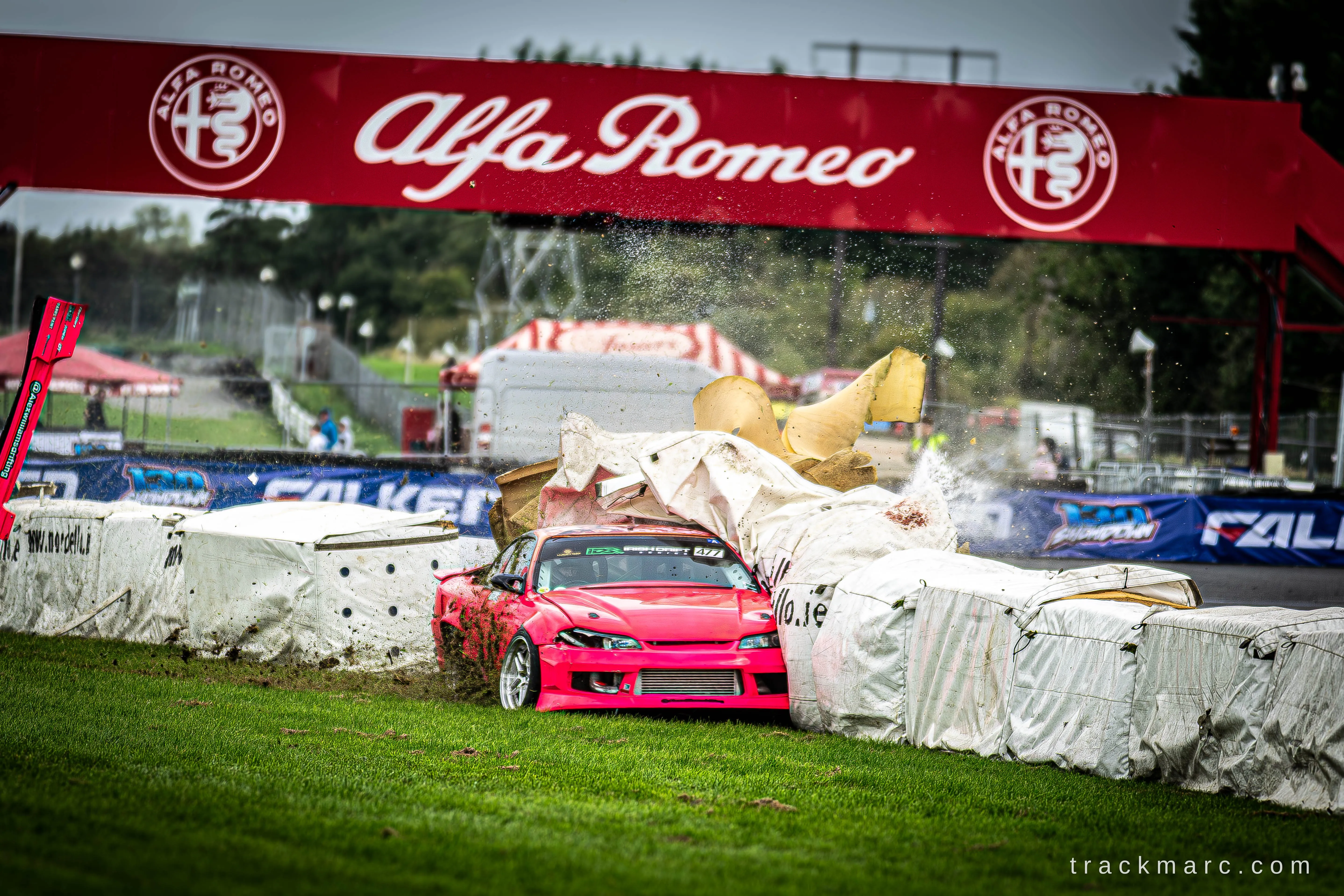 Nissan Silvia S14, Pink — 130 Showdown