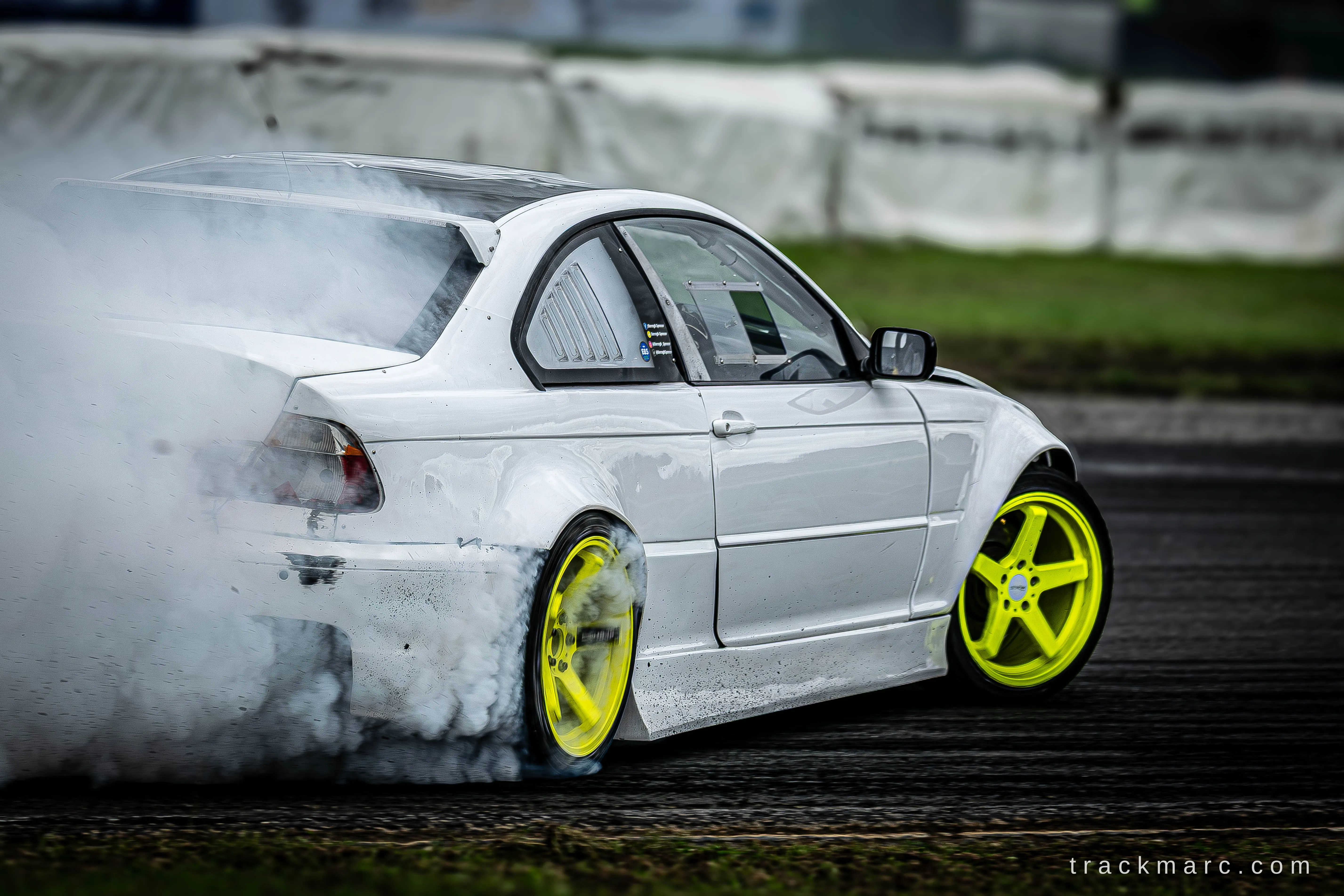 White BMW E46 drift car — 130 Showdown