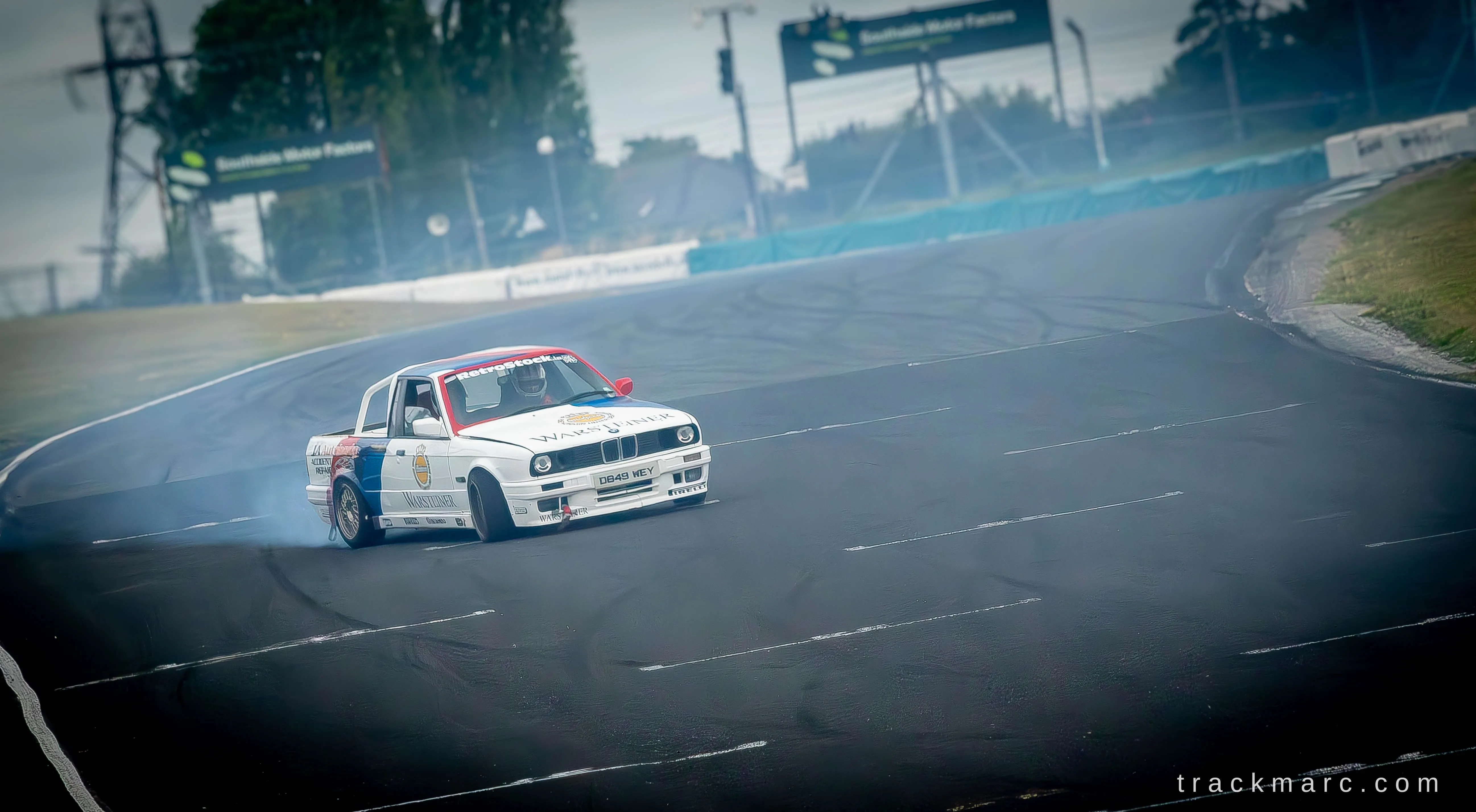 BMW E30 Sideways — Retrostock