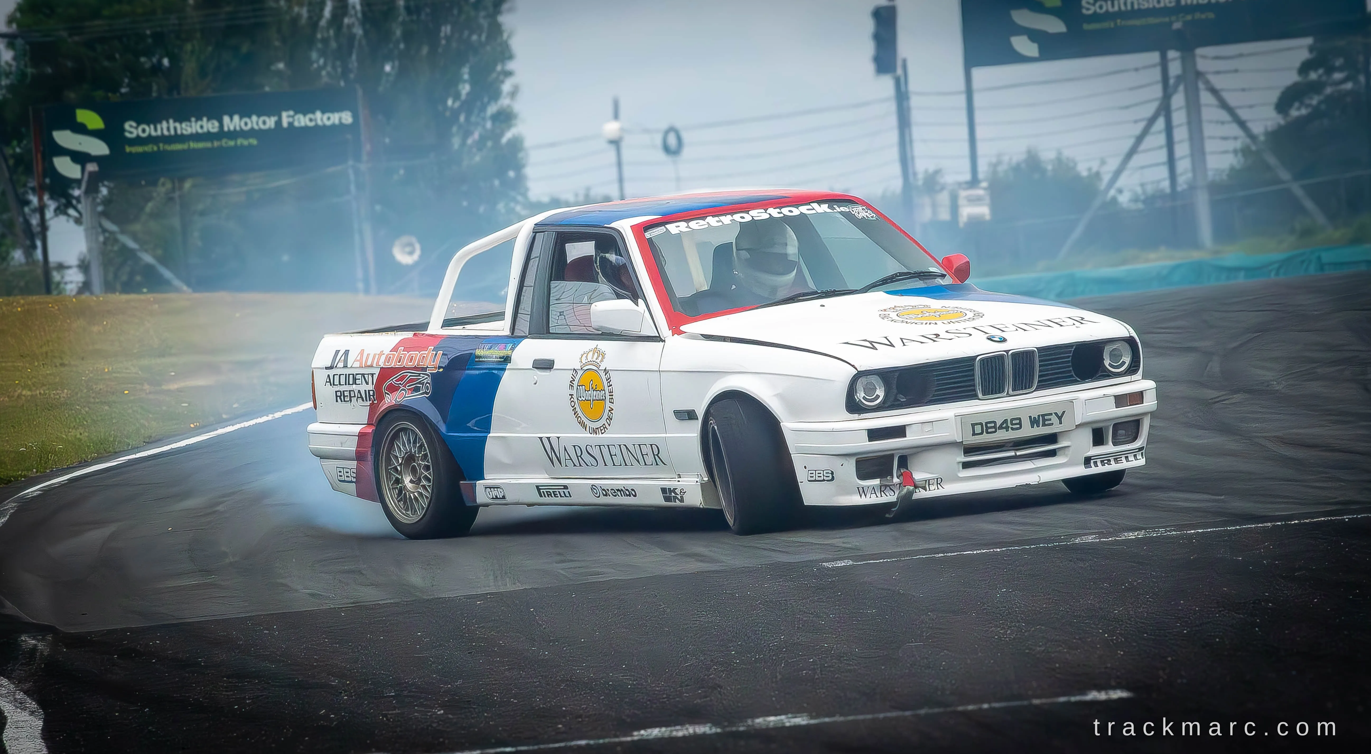BMW E30, Big Smoke — Retrostock