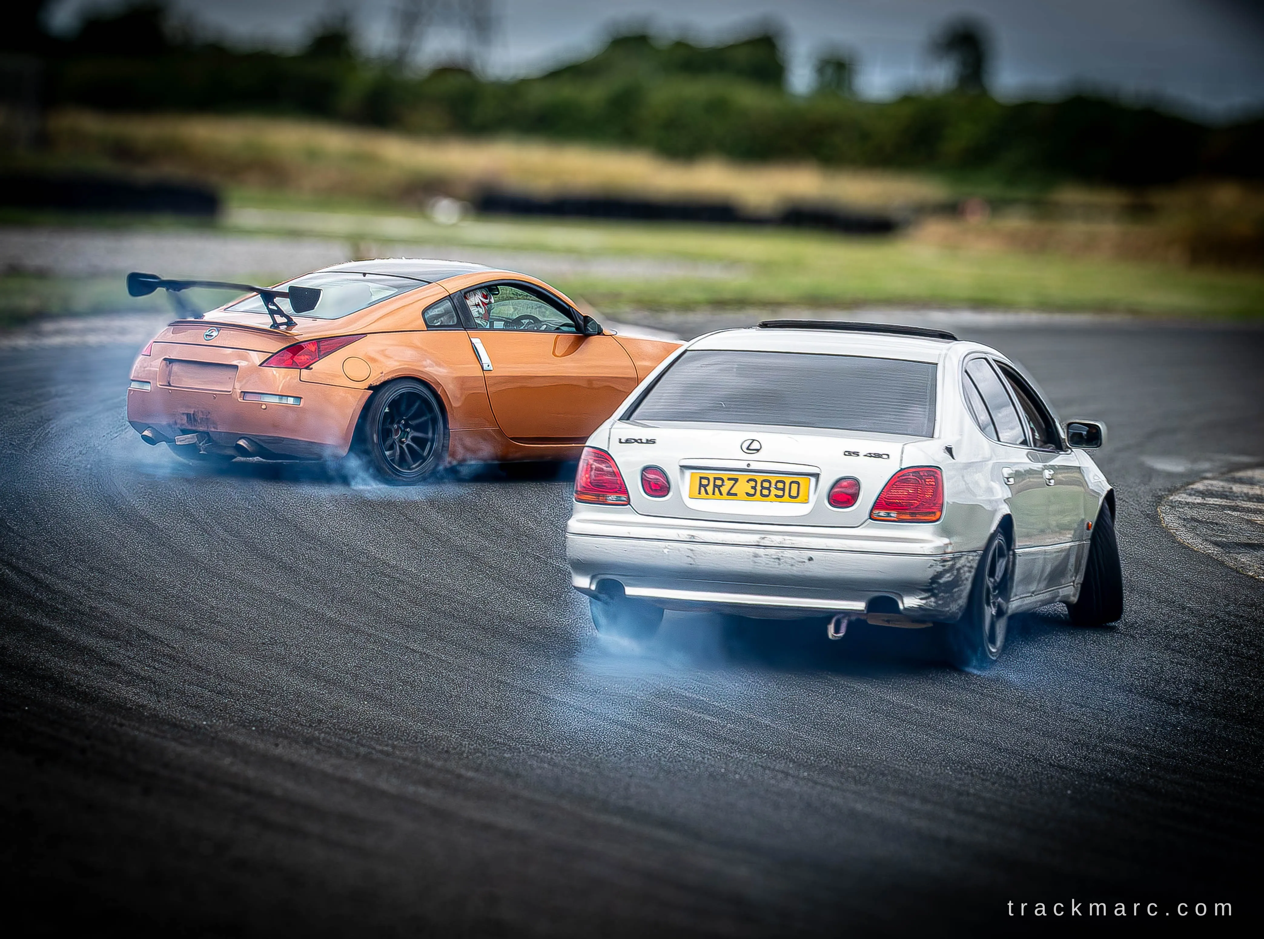 Lexus GS300 and Nissan 350Z at Drift Games