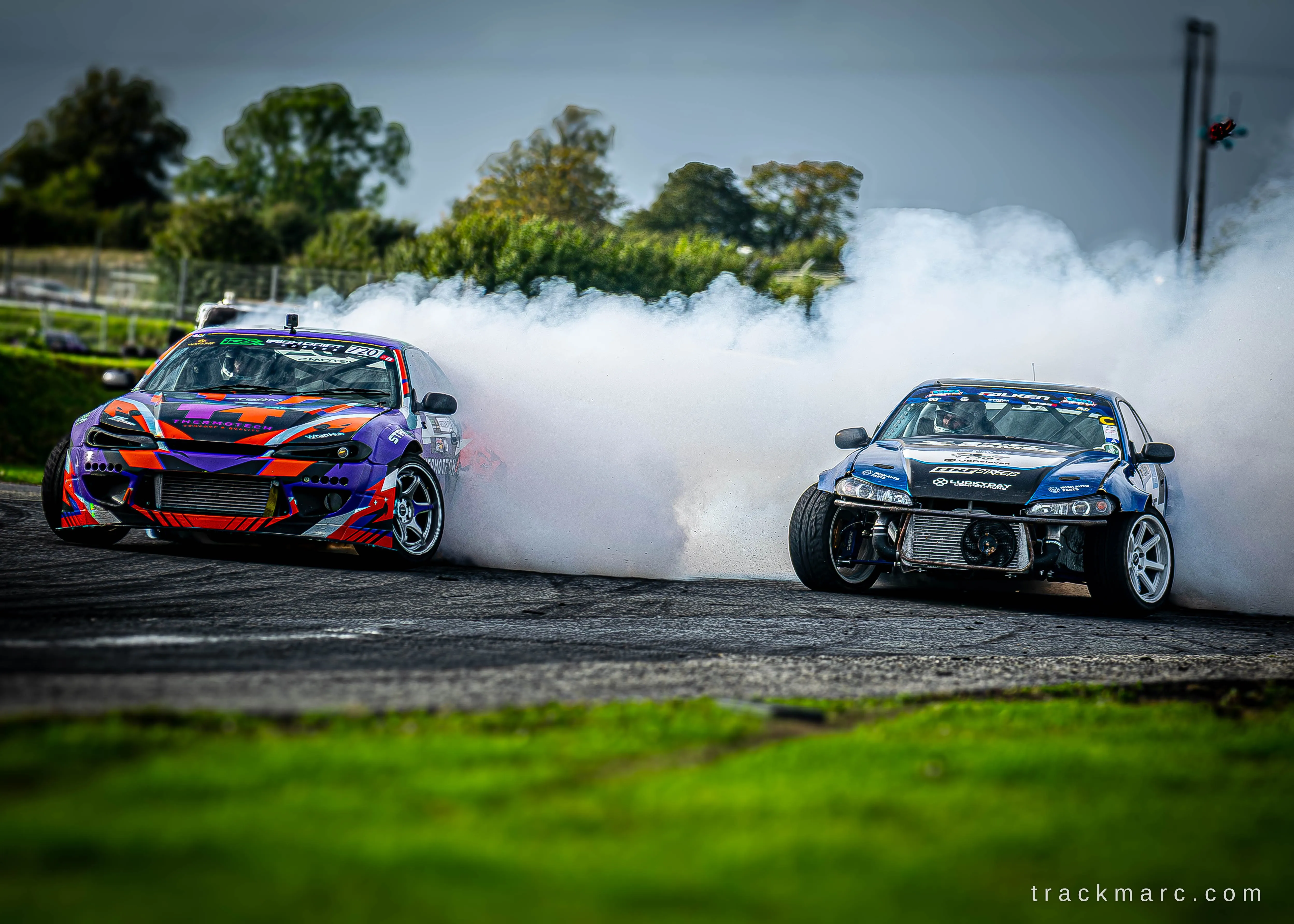 Nissan Silvia S15 pair at 130 Showdown