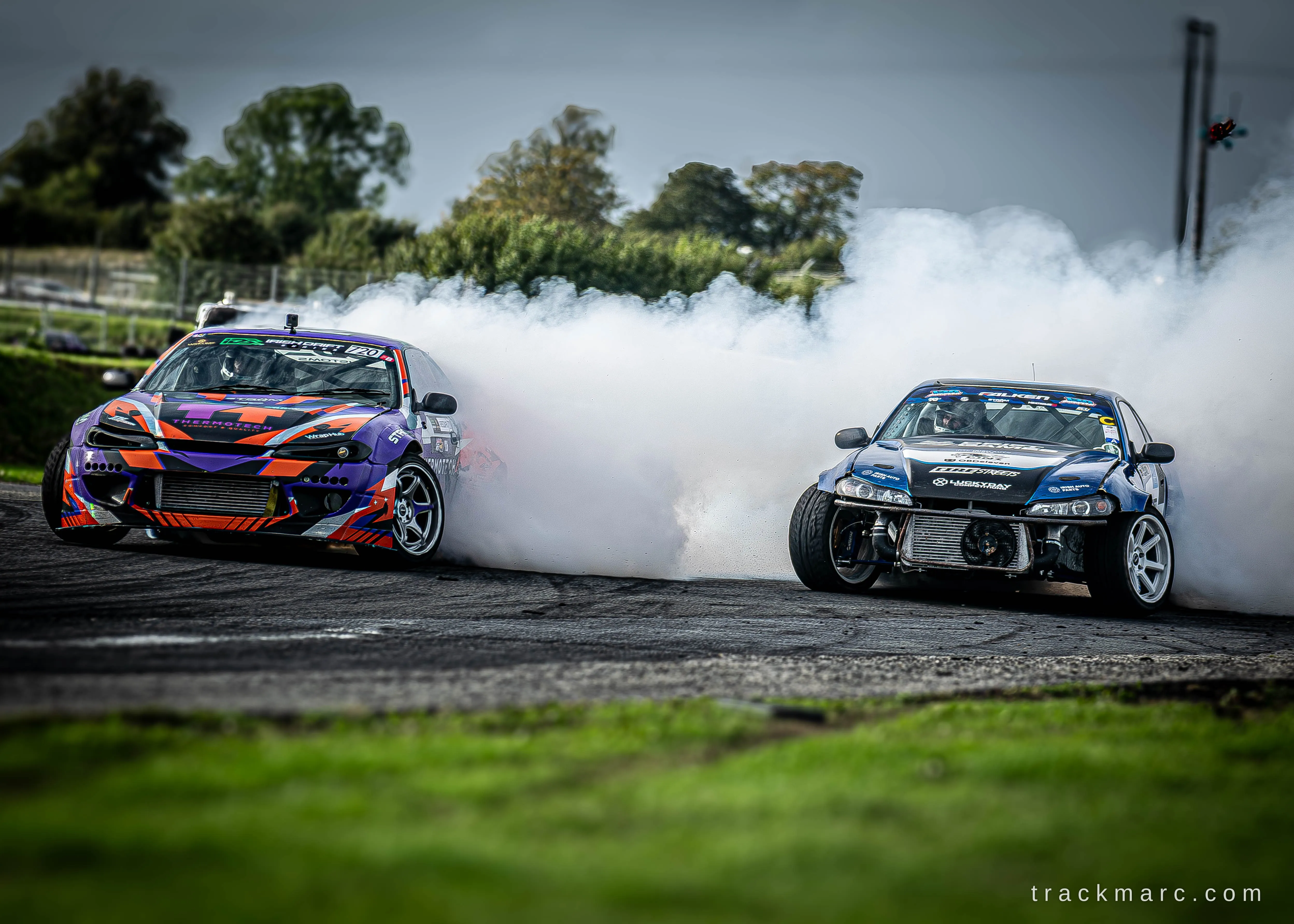 Nissan Silvia S15 pair at 130 Showdown