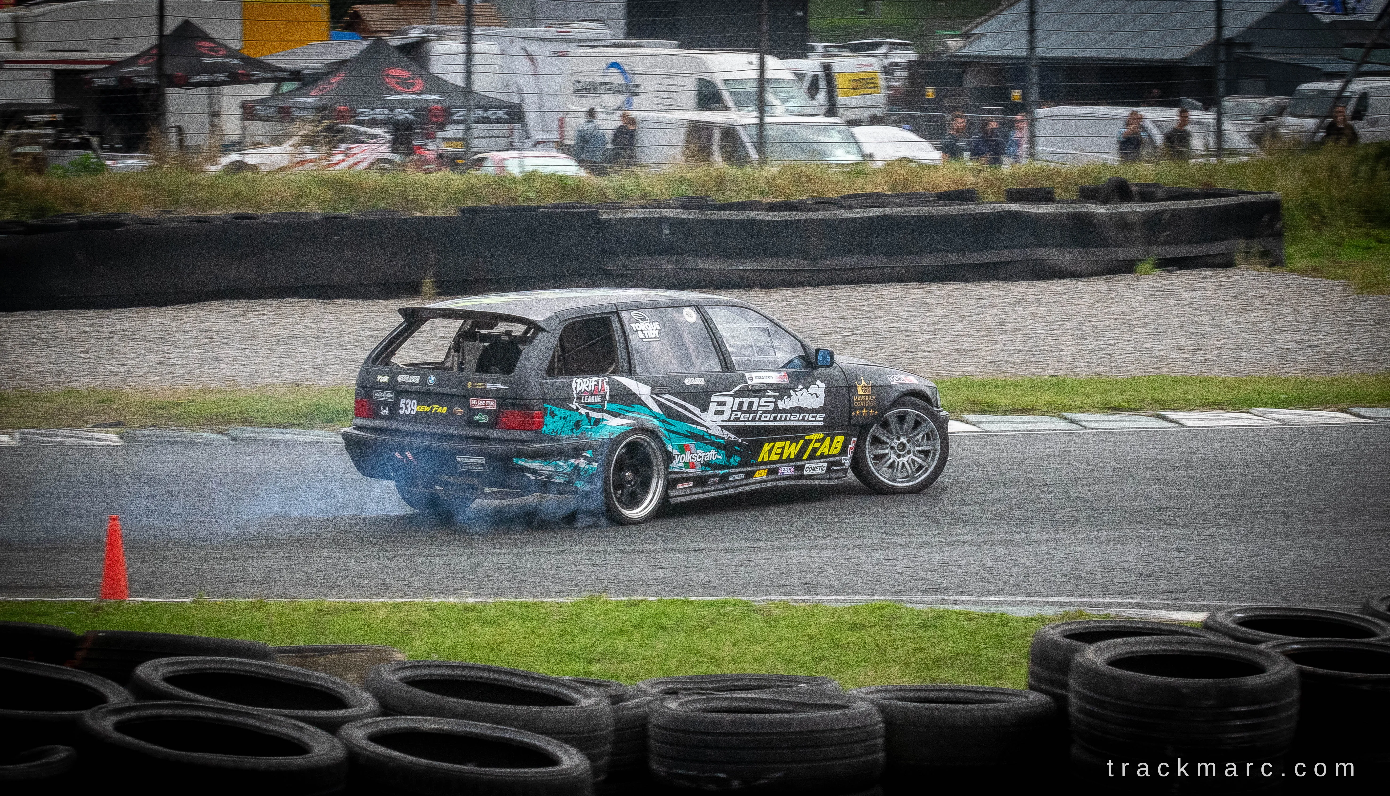 BMW E36 Touring drift car — Drift Games