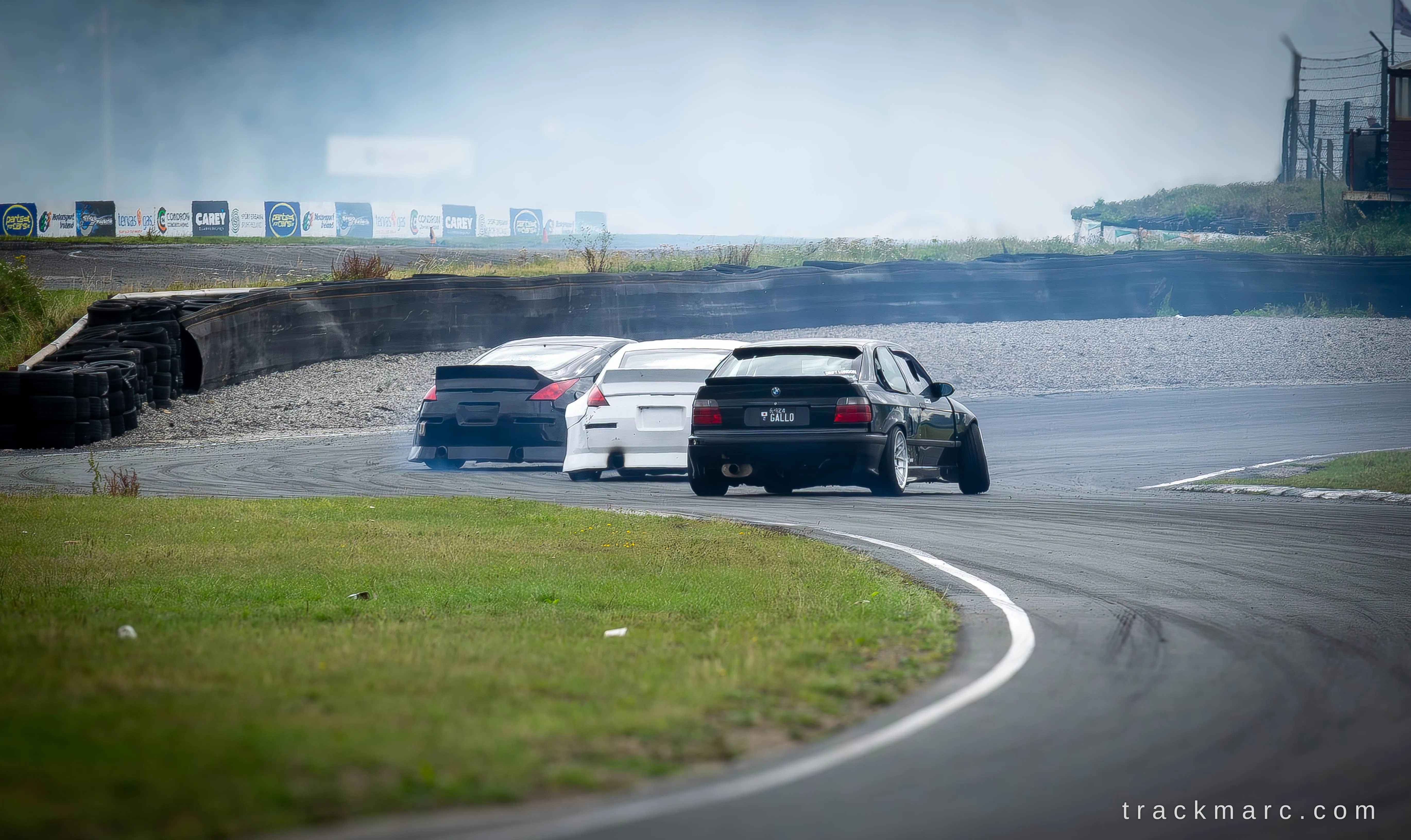 BMW E36 and Nissan 350Zs at Drift Games