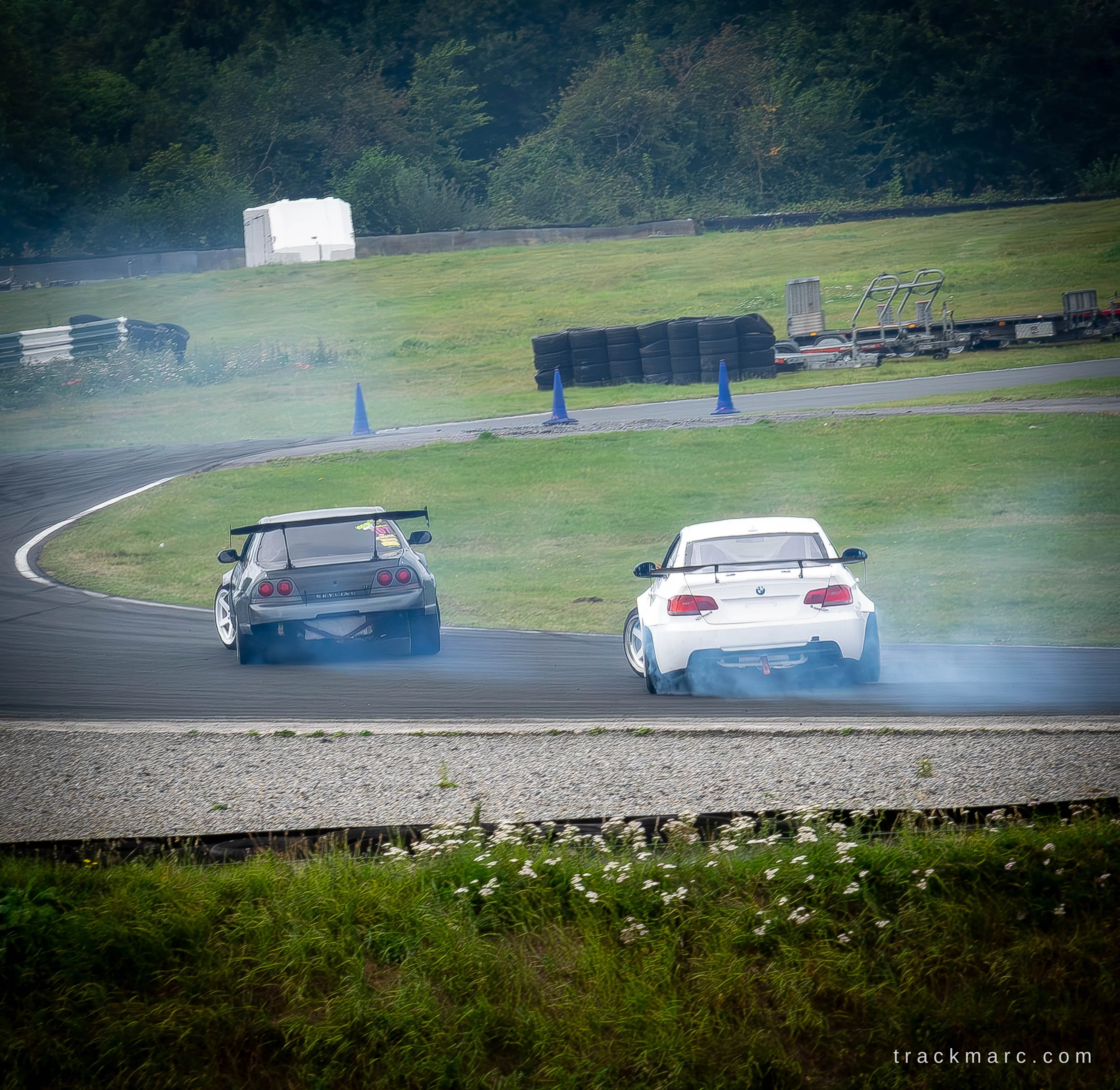 Nissan Skyline and BMW E92 tandem at Drift Games