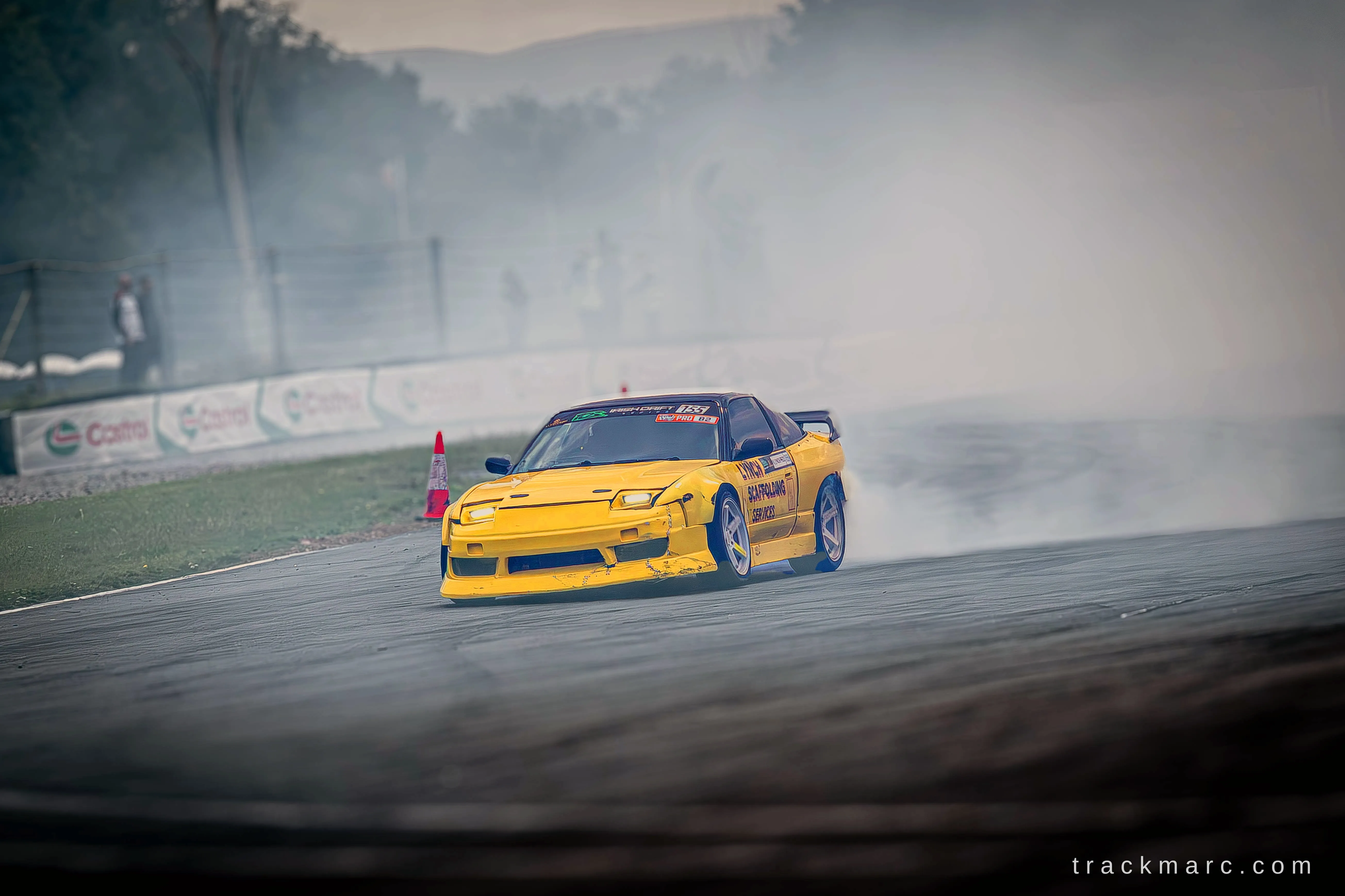 Yellow Nissan 180SX — Drift Games