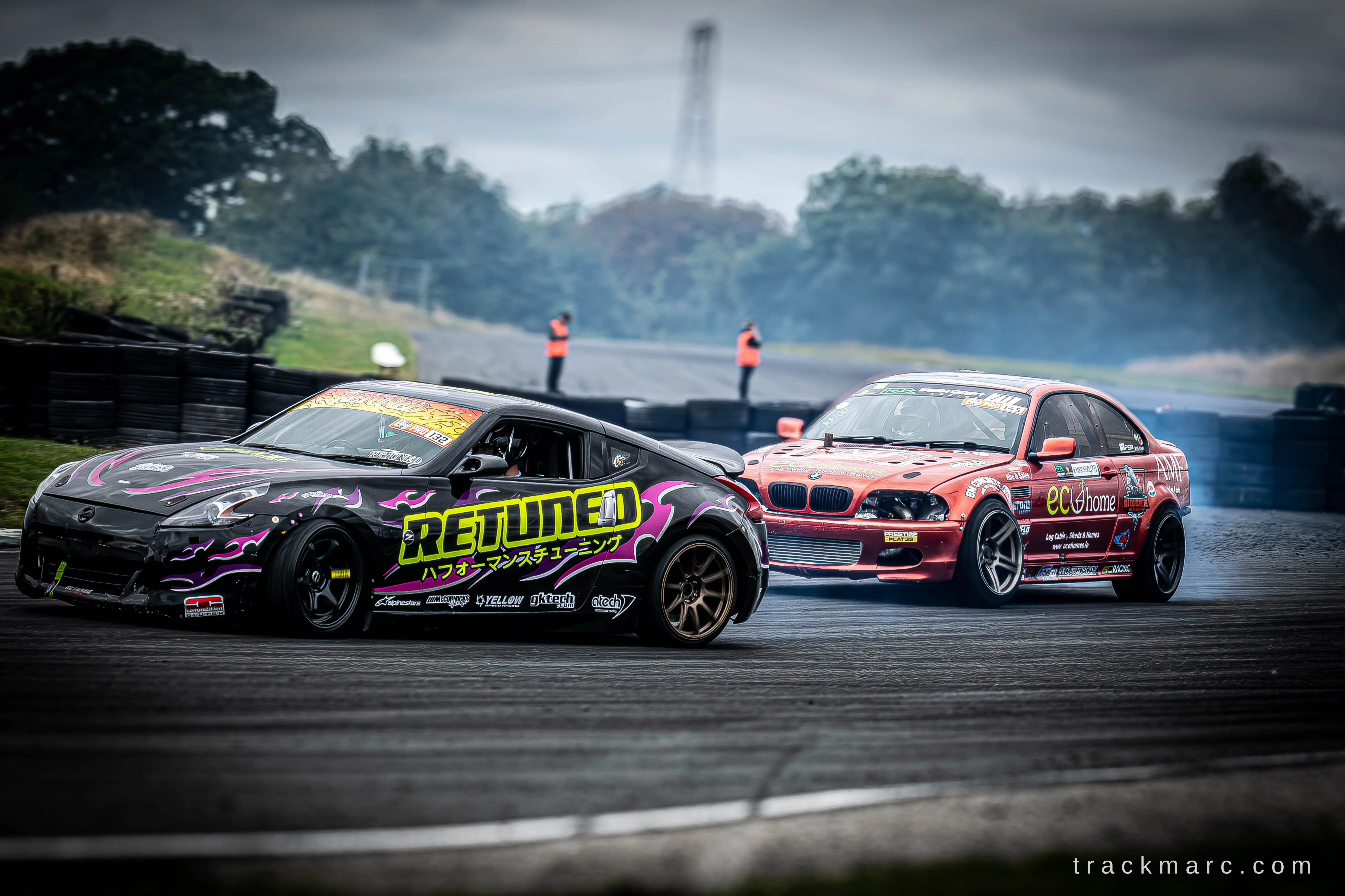 Nissan 370Z and BMW E46 at Drift Games