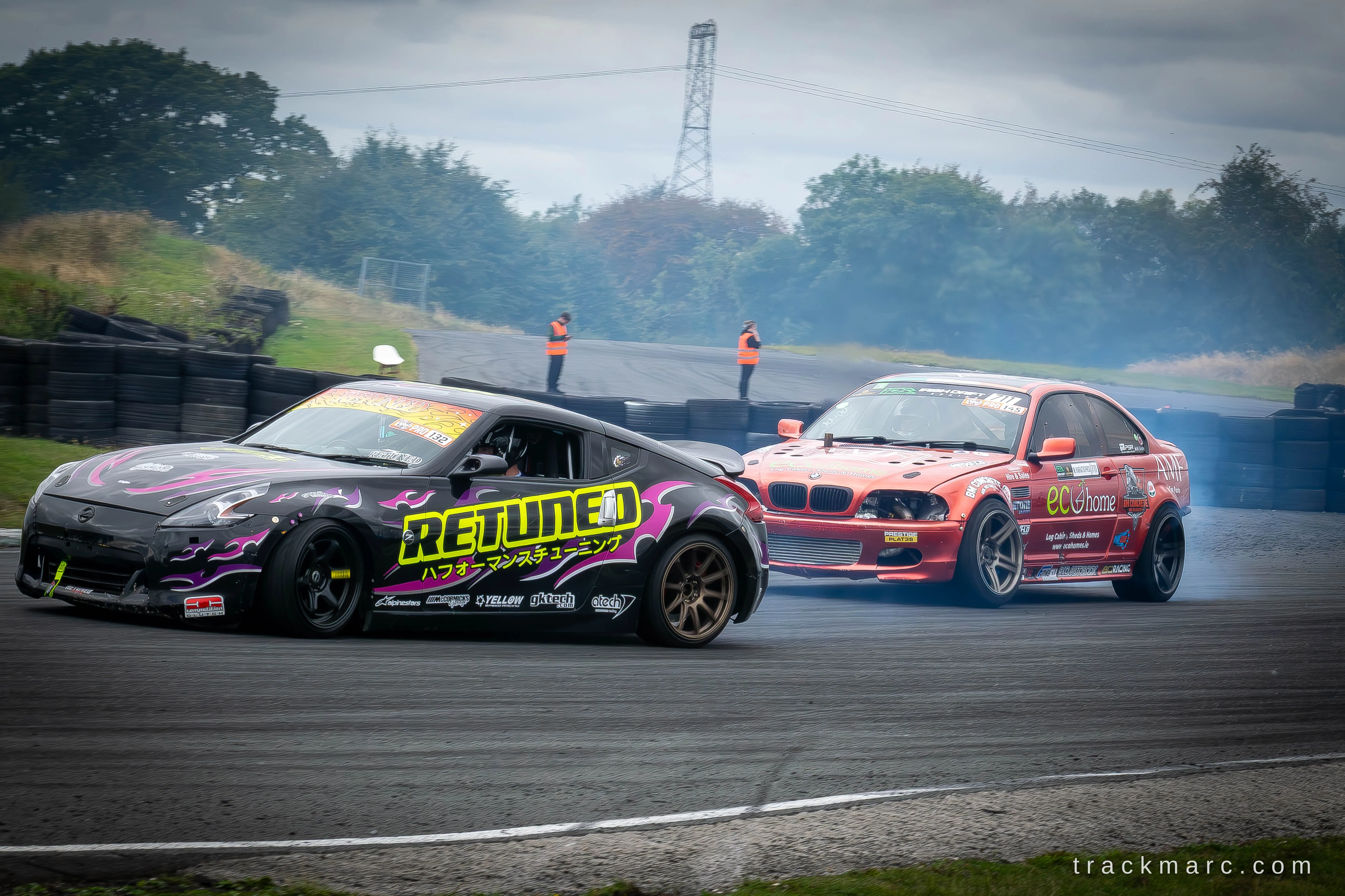Nissan 370Z and BMW E46 at Drift Games