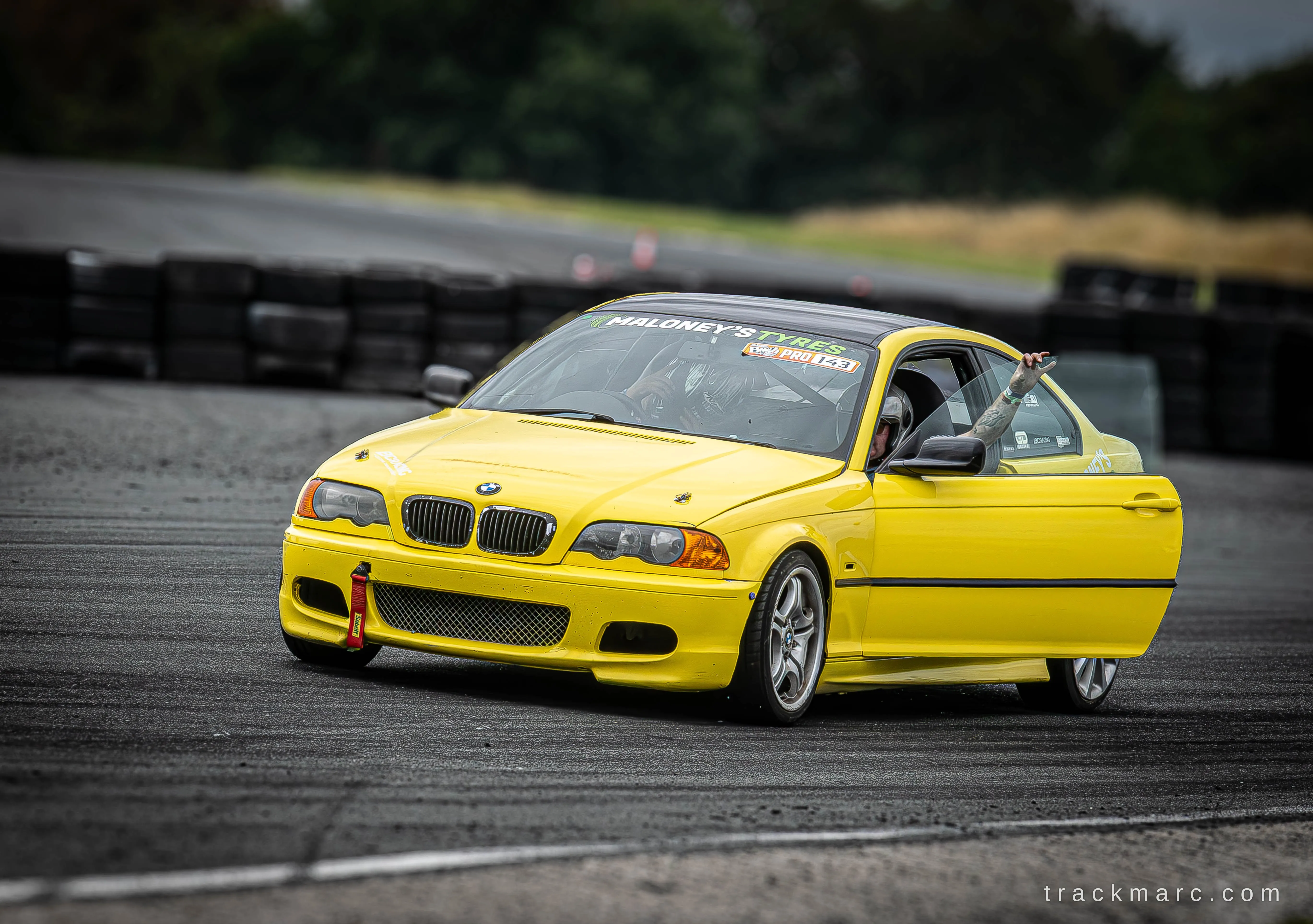 Yellow BMW E46 at Drift Games