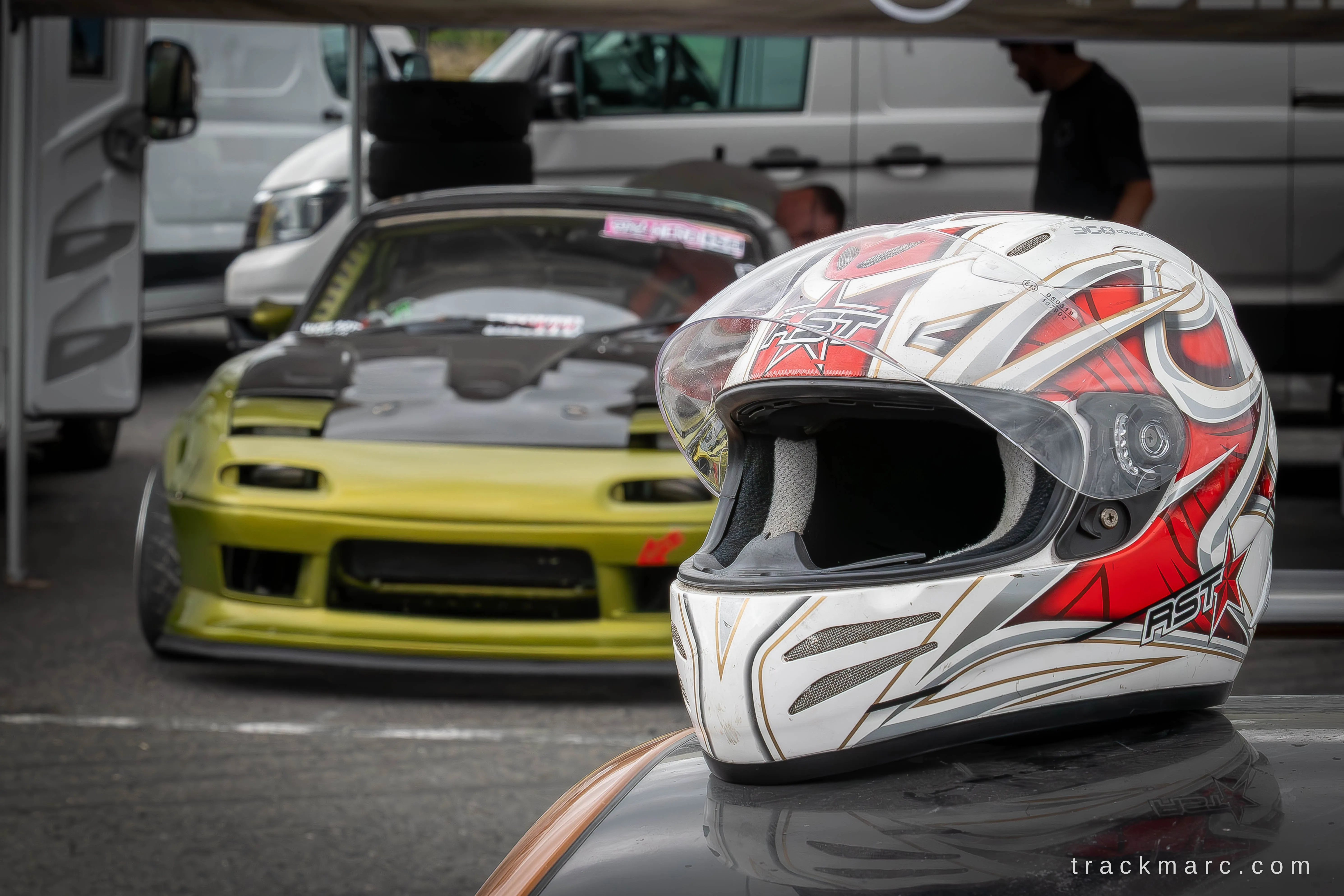 Helmet and Mazda MX-5 — Drift Games