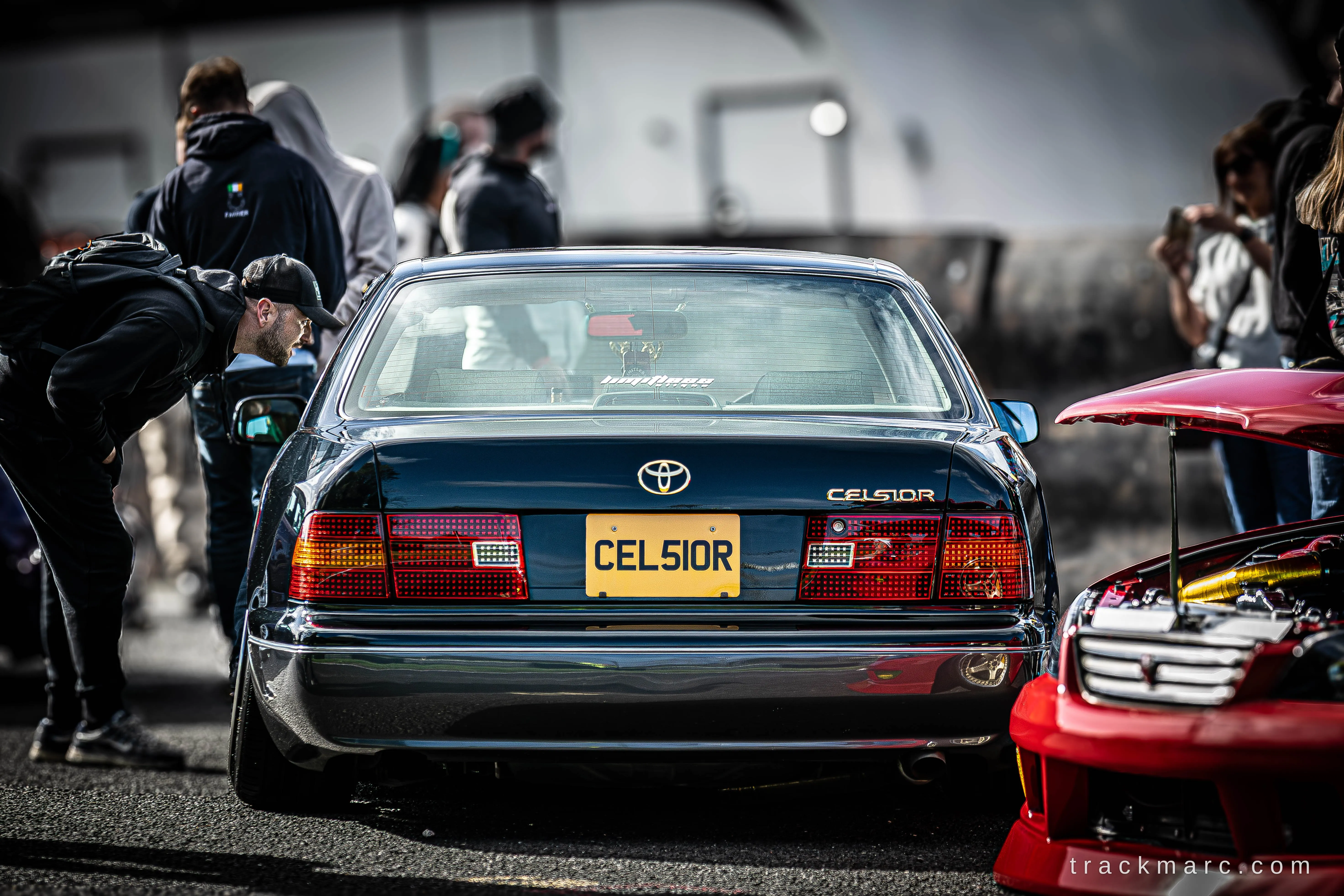 Toyota Celsior — 130 Showdown