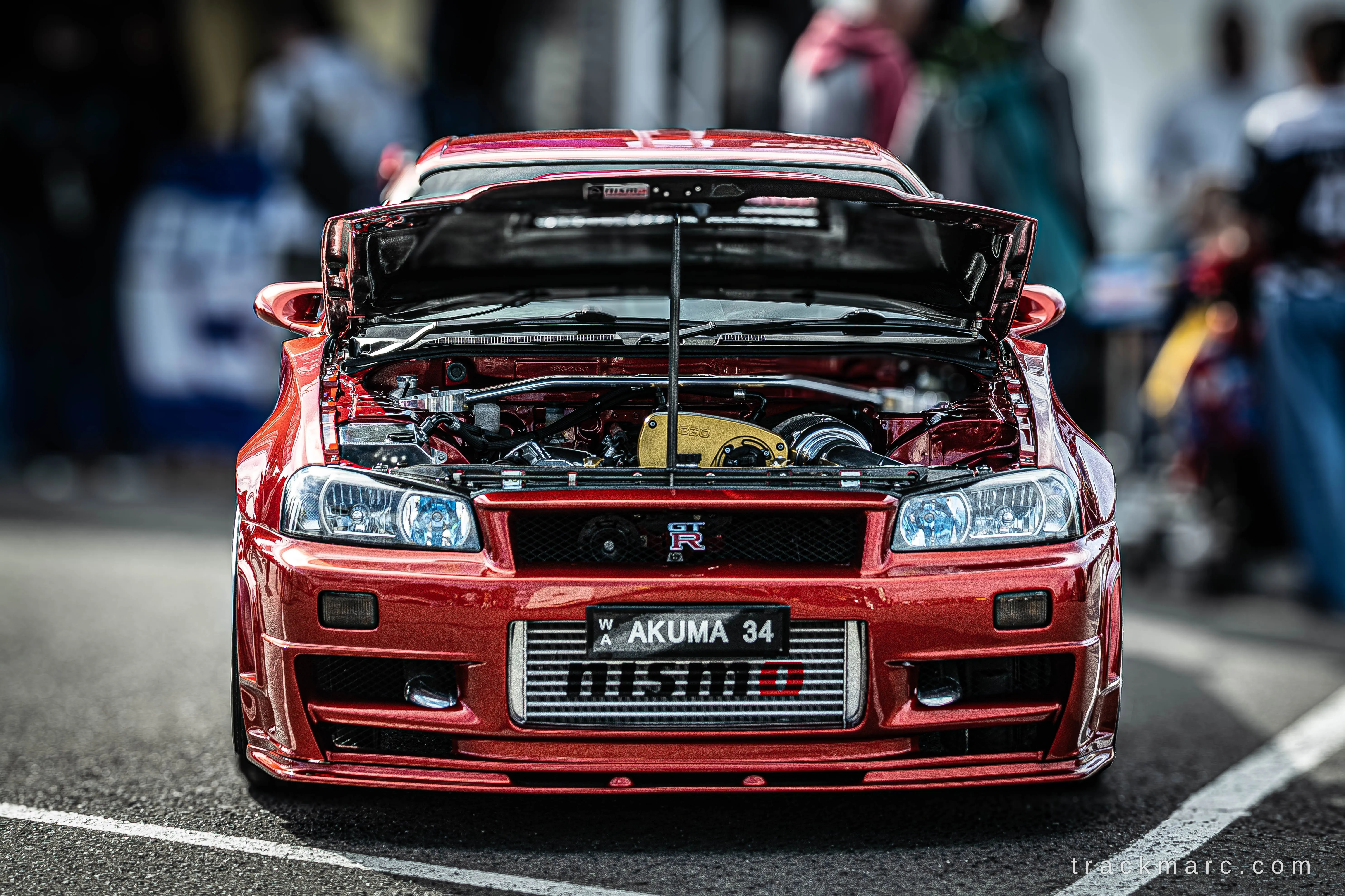 Nissan Skyline GT-R R34 — 130 Showdown