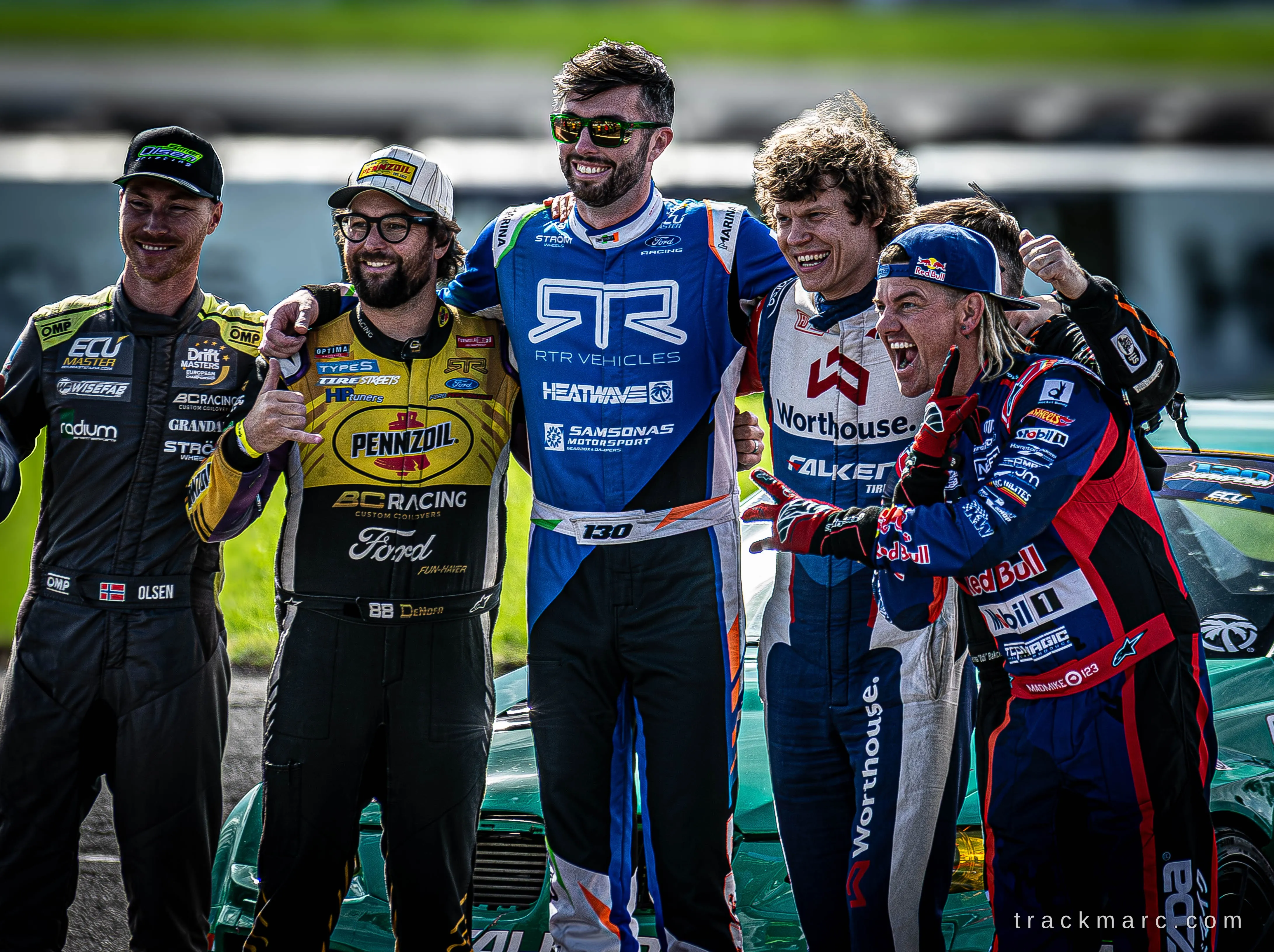Drift drivers at 130 Showdown