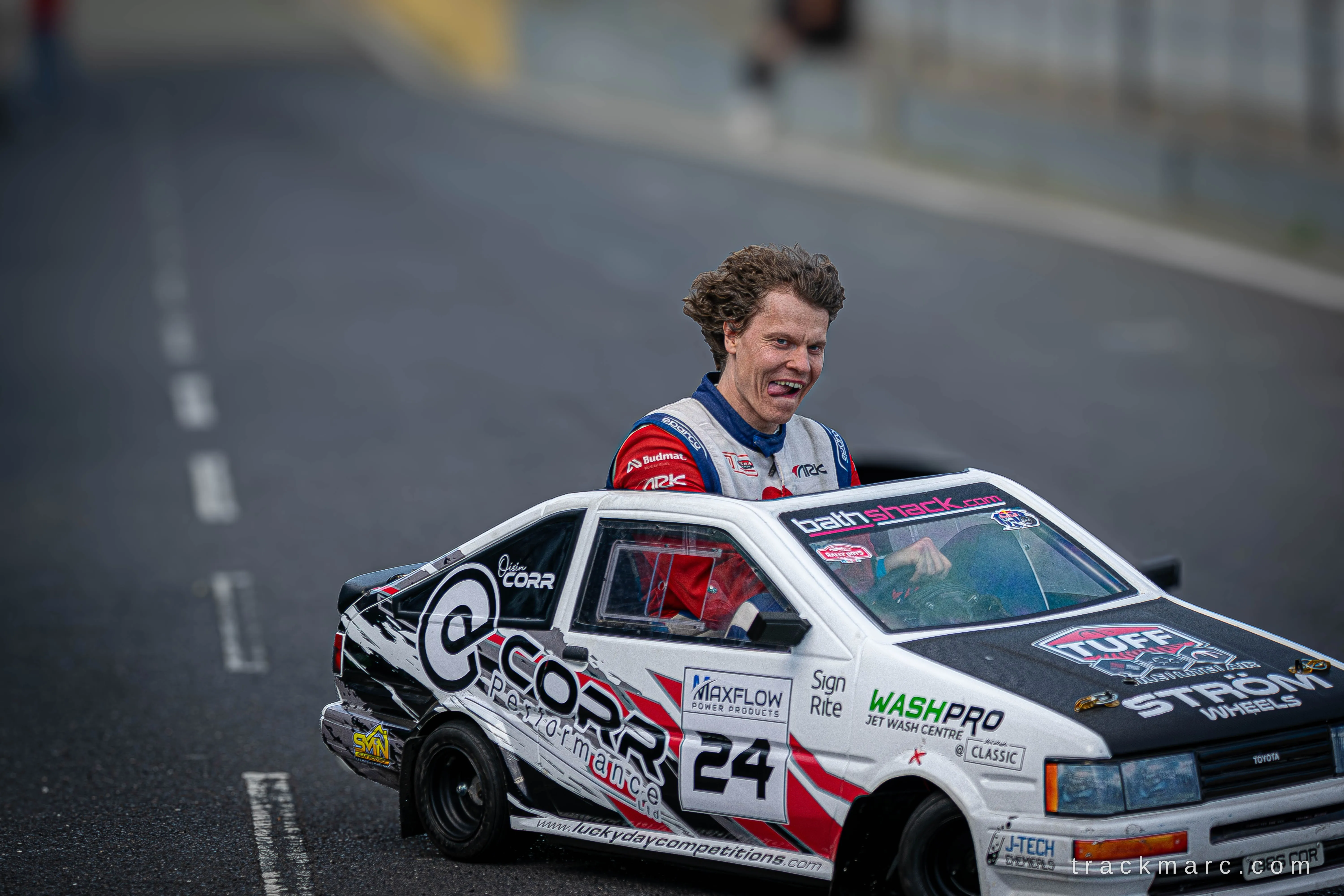 Piotr Więcek in Oisin Corr's Toyota AE86 — 130 Showdown